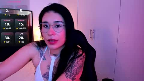 susanvilla online show from 10.03.25