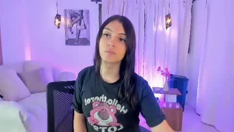 Snapshot of susi_doll1 chatting on 06.16.26 susi_doll1 online show from 06.16.26