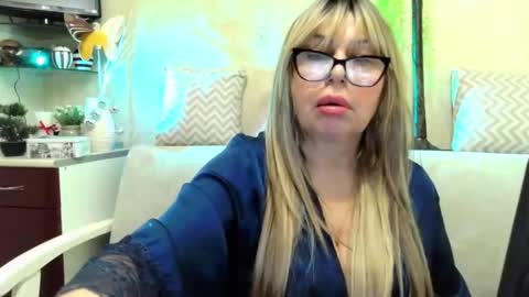 SusiexNoreen online show from 02.15.26