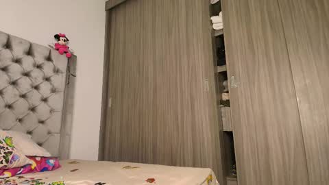 Andrea online show from 10.29.25