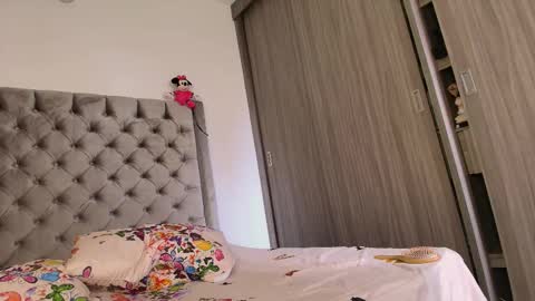 Andrea online show from 11.04.25