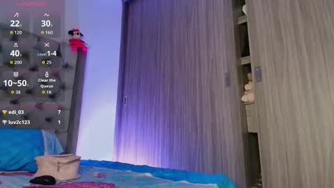 Andrea online show from 11.23.25