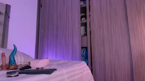 Andrea online show from 04.18.26