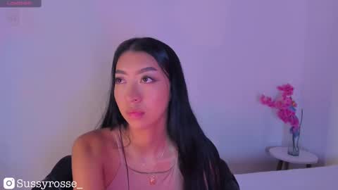 Snapshot of sussy_rosse_2 chatting on 10.03.25 Susana online show from 10.03.25