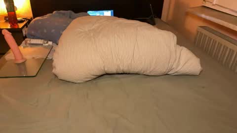 Snapshot of sutlac90 chatting on 03.16.26 sutlac90 online show from 03.16.26