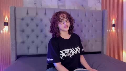 suxan_white online show from 09.15.25