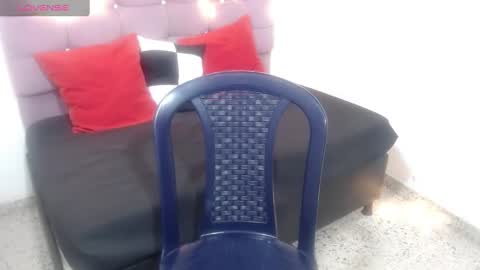 Snapshot of suxxxy_ chatting on 02.28.25 Suxxxy online show from 02.28.25