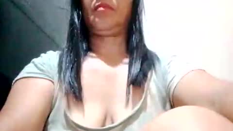 suzzie_hot online show from 10.28.25