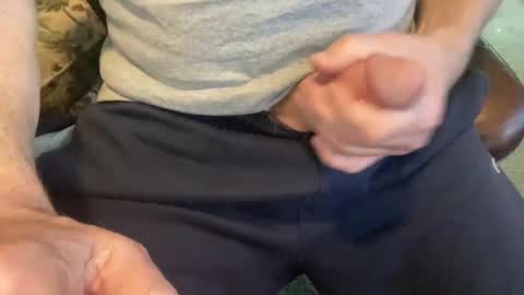 Snapshot of svscruz831 chatting on 01.03.25 VersDad55 online show from 01.03.25