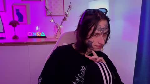 Eric online show from 04.10.26