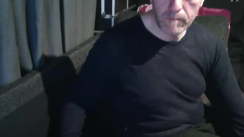 Snapshot of swartarn chatting on 05.25.26 ArnSwart online show from 05.25.26