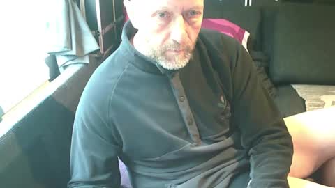 Snapshot of swartarn chatting on 06.09.26 ArnSwart online show from 06.09.26