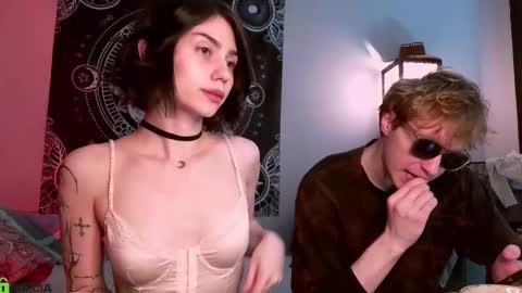 sweaties3 online show from 03.14.26