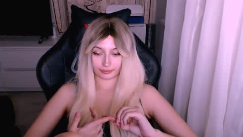 Kate online show from 12.01.25