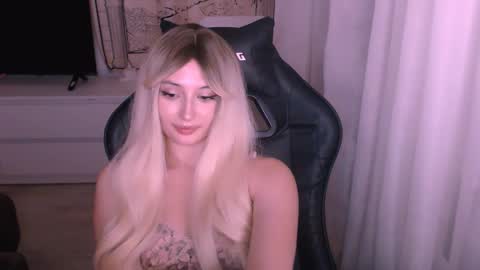 Kate online show from 12.15.25