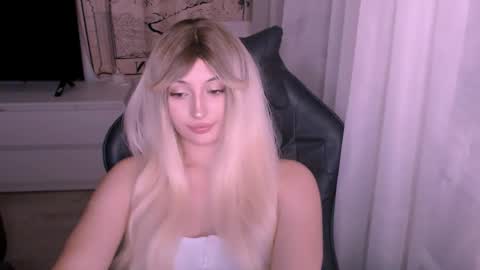 Kate online show from 12.20.25