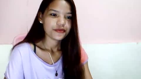 Snapshot of sweet01pinay chatting on 07.21.26 sweet01pinay online show from 07.21.26