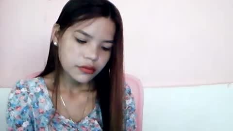Snapshot of sweet01pinay chatting on 07.26.26 sweet01pinay online show from 07.26.26