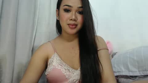 sweet18_jasmine online show from 12.25.24