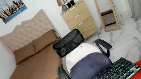 sweet18_jasmine online show from 03.13.26