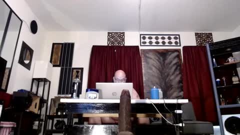Snapshot of sweet4juicy chatting on 10.02.25 sweet4juicy online show from 10.02.25