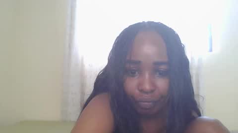 Snapshot of sweet69temptress chatting on 04.05.26 sweet69temptress online show from 04.05.26