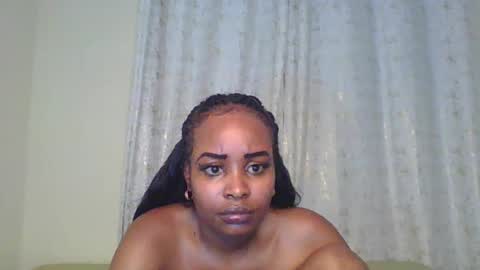 Snapshot of sweet69temptress chatting on 04.19.26 sweet69temptress online show from 04.19.26