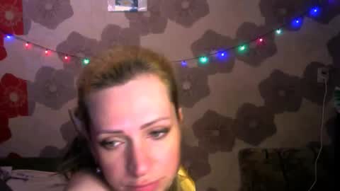 Snapshot of sweet__dany chatting on 05.30.26 Sweet Dany online show from 05.30.26