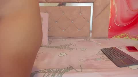 sweet__luna__ online show from 03.30.26