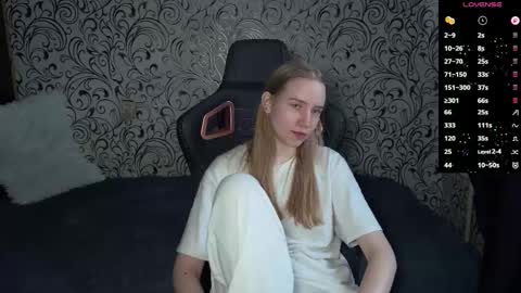 Snapshot of sweet__michelle chatting on 02.26.26 Michelle online show from 02.26.26