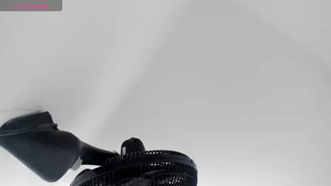 Vanessa online show from 09.16.25