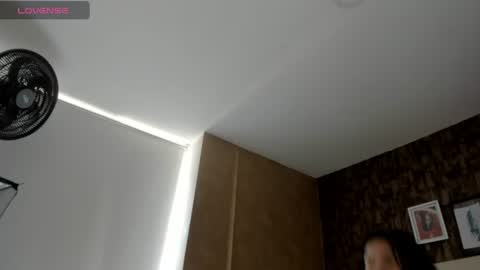 Snapshot of sweet__vanessa1 chatting on 07.16.26 Vanessa online show from 07.16.26