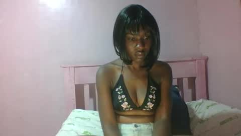 Snapshot of sweet_aaliya chatting on 05.09.26 Aaliya online show from 05.09.26