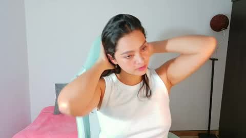 Snapshot of sweet_ahiana chatting on 06.01.26 ahinara online show from 06.01.26