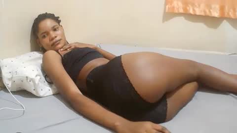 sweet_babe556 online show from 04.19.26