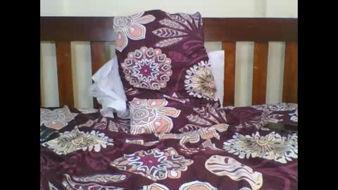 bella online show from 09.18.25