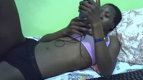 sweet_candie01 online show from 09.17.25