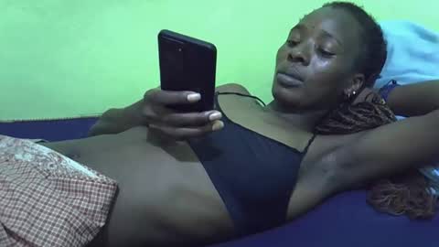 sweet_candie01 online show from 02.10.26