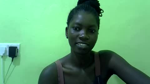 sweet_cherie1 online show from 02.18.26