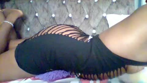 Snapshot of sweet_cherry007 chatting on 10.03.25 sweet_cherry007 online show from 10.03.25
