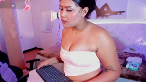 Snapshot of sweet_cherry__1 chatting on 06.25.26 sweet cherry online show from 06.25.26