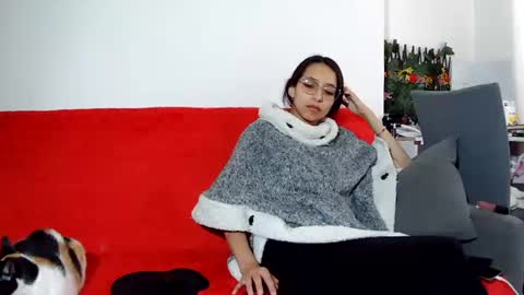 Snapshot of sweet_cum8 chatting on 06.19.26 Sweet cum online show from 06.19.26