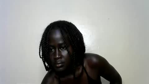 sweet_diva19 online show from 02.25.25