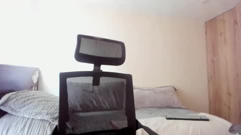 Kendra online show from 12.05.25