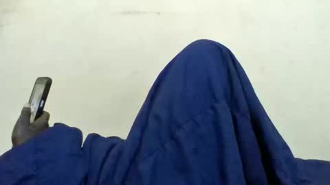 Snapshot of sweet_elena24 chatting on 04.26.26 shillah online show from 04.26.26
