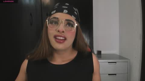 Snapshot of sweet_eliizabeth chatting on 09.24.25 sweet_eliizabeth online show from 09.24.25