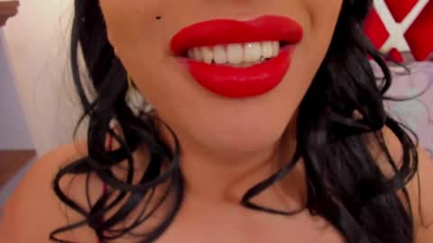 Snapshot of sweet_eliizabeth chatting on 04.17.26 sweet_eliizabeth online show from 04.17.26