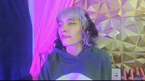  emmili  online show from 12.23.24