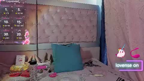  emmili  online show from 07.20.26