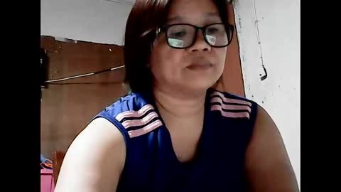 Snapshot of sweet_faye05 chatting on 11.09.25 sweet_faye05 online show from 11.09.25